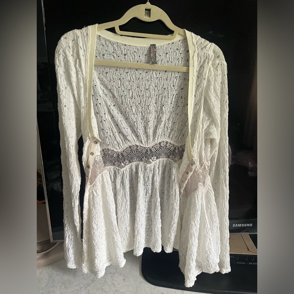 Free people lace button up top - Picture 4 of 8